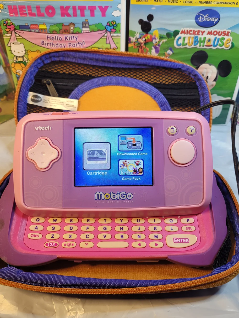 Vtech Pink MobiGo And 4 Games 2 Chargers (W)
